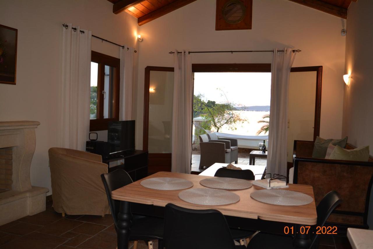 Sunset Bay Villa Porto Heli Exterior foto